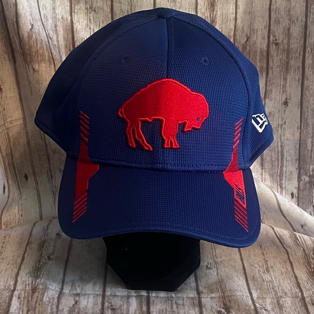 🧢🏈NWOT NFL Unisex New Era Buffalo Bills Fitted Cap Size Large/XLarge